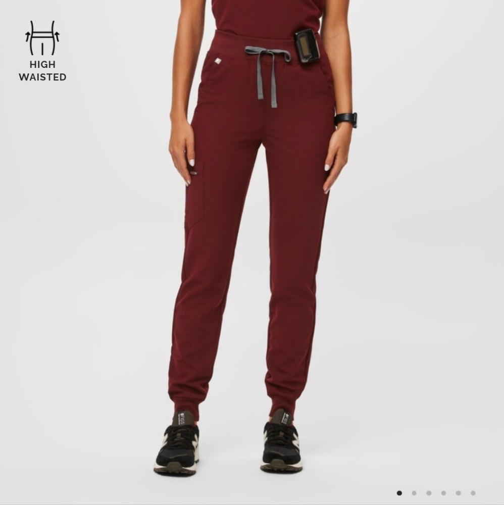 FIGS high-waisted Zamora scrub pants